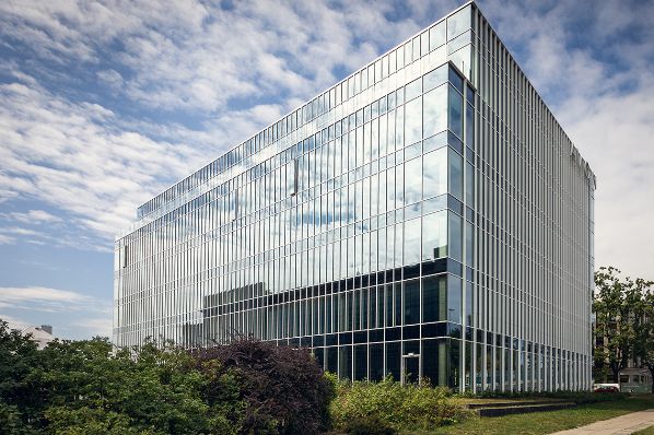 Eika Real Estate buys Warsaw office (PL)