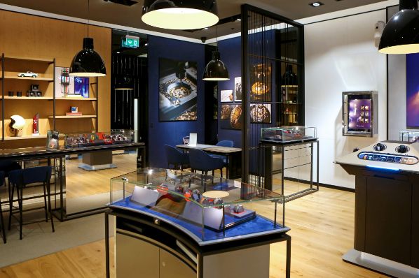 TAG Heuer opens new boutique in Birmingham (GB)
