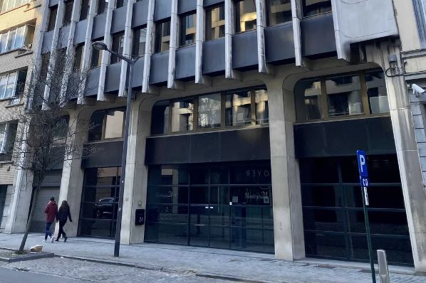 Nextensa purchased office building in Brussels (BE)