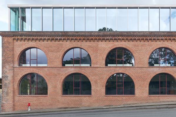 CapMan turned Red Warehouse into modern office building (DK)