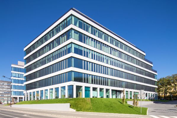 Avestus secures €23.9m from mBank to refinance Imagine office in Lodz (PL)