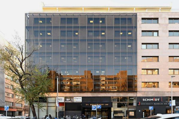 Azora acquired office building in Madrid (ES)