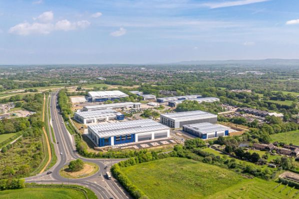 Panattoni completed two last-mile logistics parks on the south coast (GB)