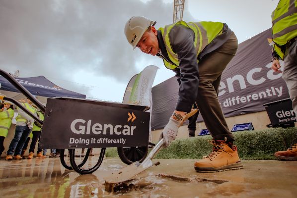 Sidney Sussex R&D facility at Chesterford Research Park tops out (GB)