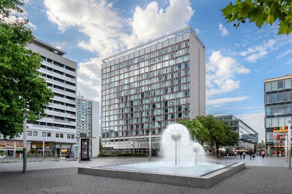 IREMIS acquires Pullman Hotel in Dresden for €30.5m (DE)