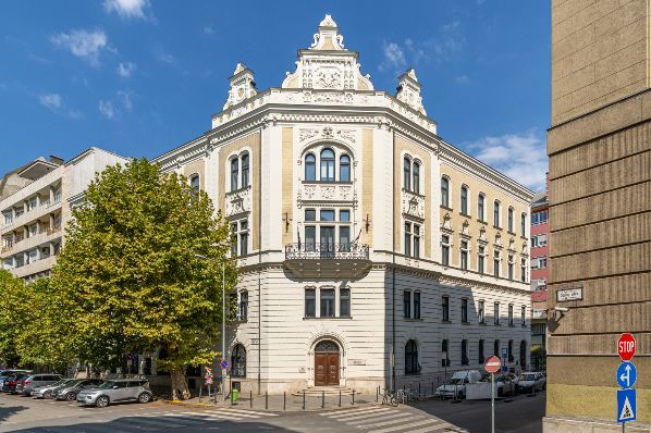 WING sold Honved Center office buildings in Budapest (HU)