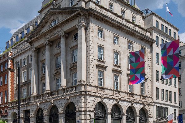 Art-Invest picks RED to redevelop Sackville House (GB)