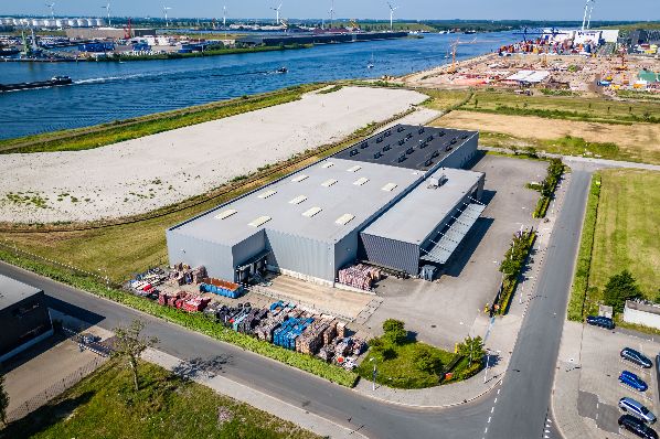 Realterm acquired logistics facility in Westzaan (NL)