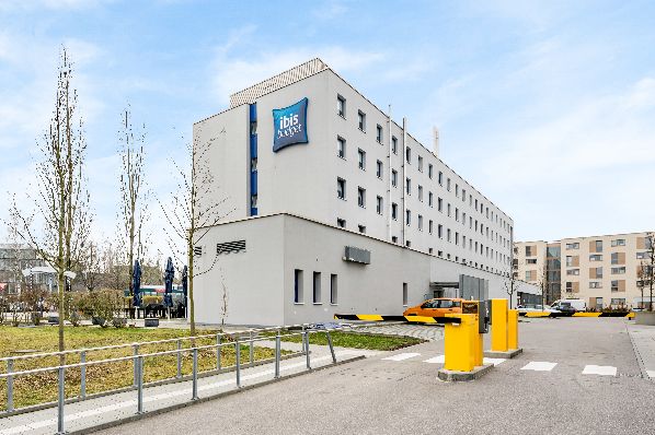 HIH Invest sold hotel in Aschheim to Atream