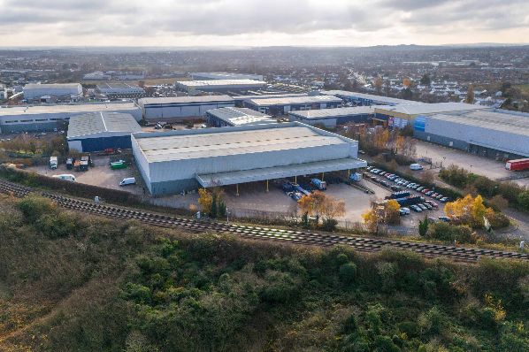 Crossbay acquired warehouse in Dartford (GB)