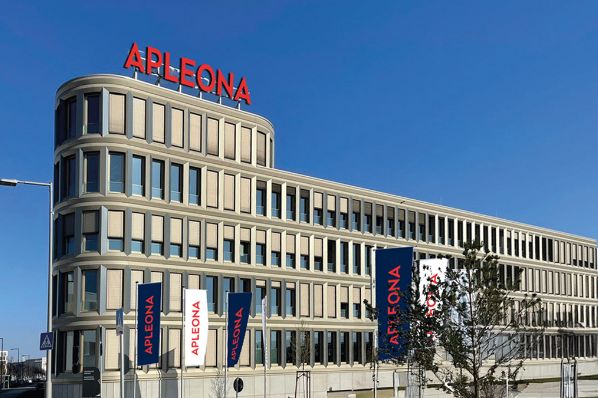 Bain Capital to buy Apleona from PAI Partners (DE)