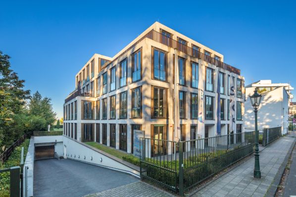 HIH Invest acquires Cecilienpalais in Düsseldorf’s prime Rheinboulevard submarket