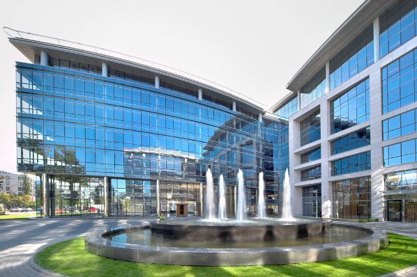 Enel-med triples Warsaw footprint in long-term lease with TriGranit at Signum Work Station