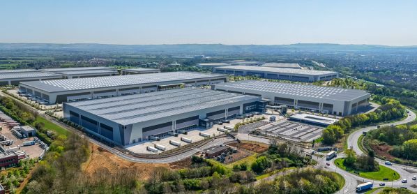AAG takes final unit to occupy entire 66,039 m² Panattoni Park Rotherham