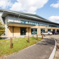 Savills IM acquires two Basingstoke industrial properties (GB)