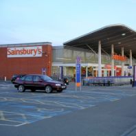 British Land sells 12 Sainsbury’s stores for €496m (GB)