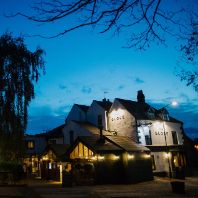 Oakman Inns acquires UK pub portfolio