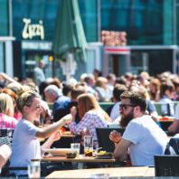 UK F&B and leisure drive up to one in ten visits to retail destinations