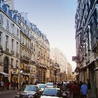 AEW acquires mixed-use property in Paris (FR)