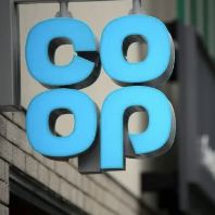 Co-op to create 1000 jobs in €145m stores expansion move (GB)