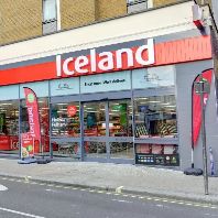 Iceland trials new convenience store format (GB)