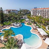 Bain Capital Credit and Stoneweg acquire Marbella hotel (ES)