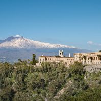 Four Seasons reopens its iconic Sicilian hotel (IT)