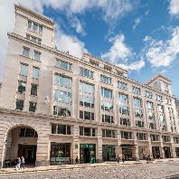 Barings acquires London office building for €152.7m (GB)