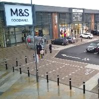 LondonMetric sells Kirkstall Bridge Shopping Park for €29.8m (GB)