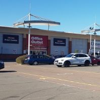 Oxenwood and AIMCo acquire London retail park for €58.7m (GB)