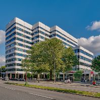 QUEST invests in Hamburg office building (DE)