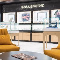 Goldsmiths unveils new concept store in Reading (GB)