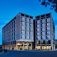 New Courtyard by Marriott hotel opens in Central London (GB)