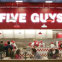 Five Guys joins Festival Place roster (GB)