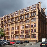 Grosvenor buys Manchester office building (GB)
