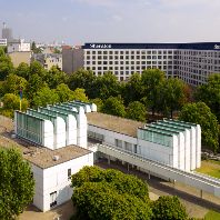 Deutsche Finance and CELLS Group buy Berlin hotel for €116m (DE)