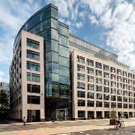 Manhattan acquires City of London office for €227m (GB)