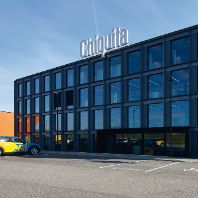UBS acquires Chiquita's HQ on Lake Geneva (CH)