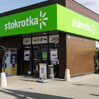 Stokrotka to acquire 14 grocery stores (PL)