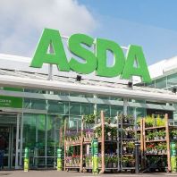 Asda buys132 convenience stores from The Co-op (GB)