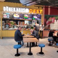 Rathaus Galerie Essen opens new food court (DE)
