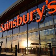 Supermarket Income REIT buys stake in UK retail portfolio for €221.2m