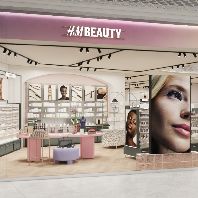 H&M Beauty launches debut flagship in Oslo (NO)