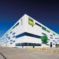 International investor swoops on HelloParks' fully let Fot warehouse as Hungary returns to favour