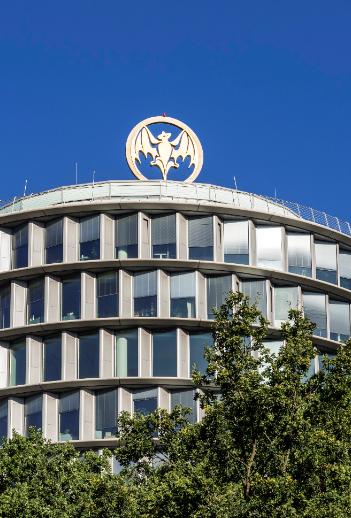 NAS Invest purchased Stadtparkturm office in Hamburg-Winterhude (DE)